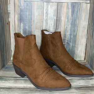 Carlos by Carlos Santana Montana Western Bootie ✅